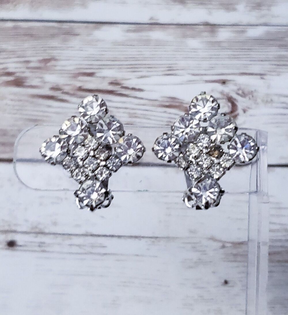 Vintage Clip On Earrings - Cluster of Clear Gems with Silver Tone - 1"